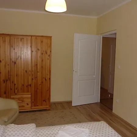 Central Park Apartman * Eger