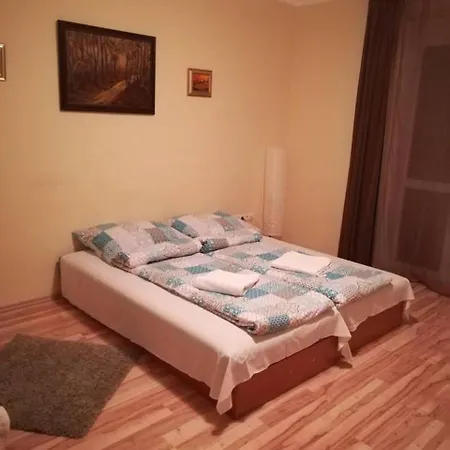 Central Park Apartman * Eger